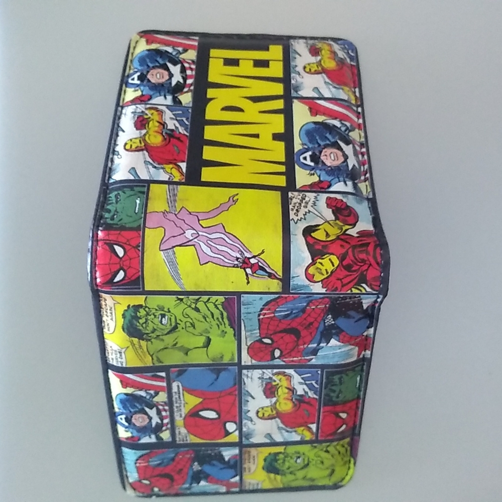 Marvel Wallet - Picture 7 of 9